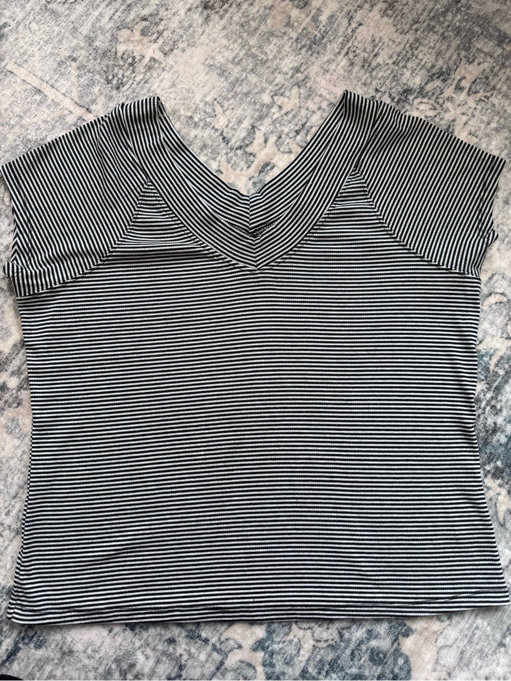 Ultra Flirt Black & White Striped V-Neck Short Sleeve Top